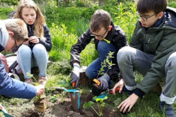 Kinderen planten de toekomst